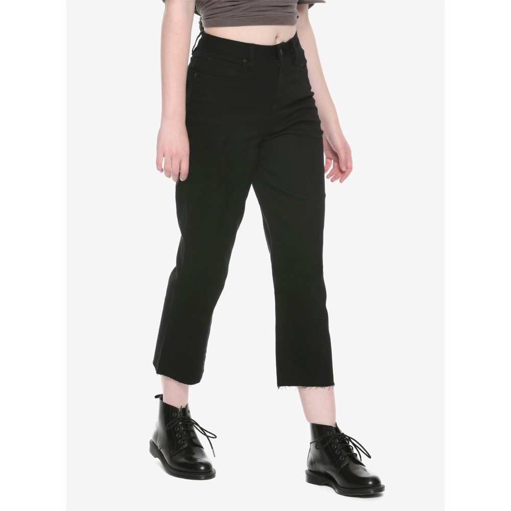 High Waisted Crop Frayed Raw Hem Ankle Jeans